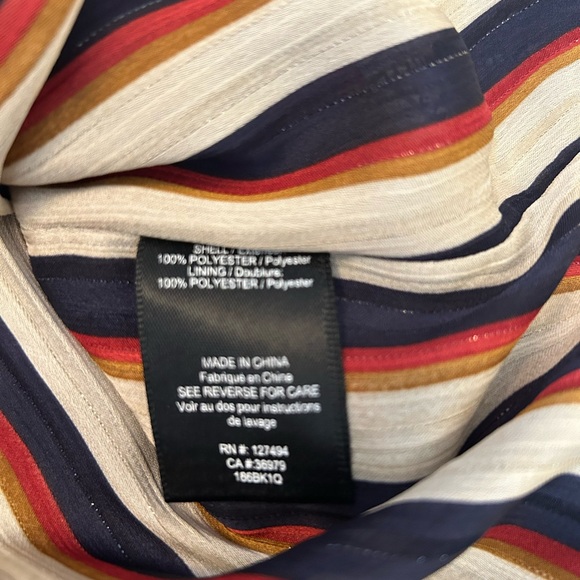 Anthropologie Floreat Stripe Ruffle
Blouse Women’s Size Large - Picture 8 of 8